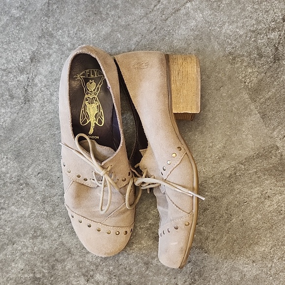 Fly London lace up grey short heel Oxford size 39 - Picture 5 of 9
